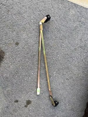 자동차 액세서리 와이퍼 스틱 및 천연 고무와 연결